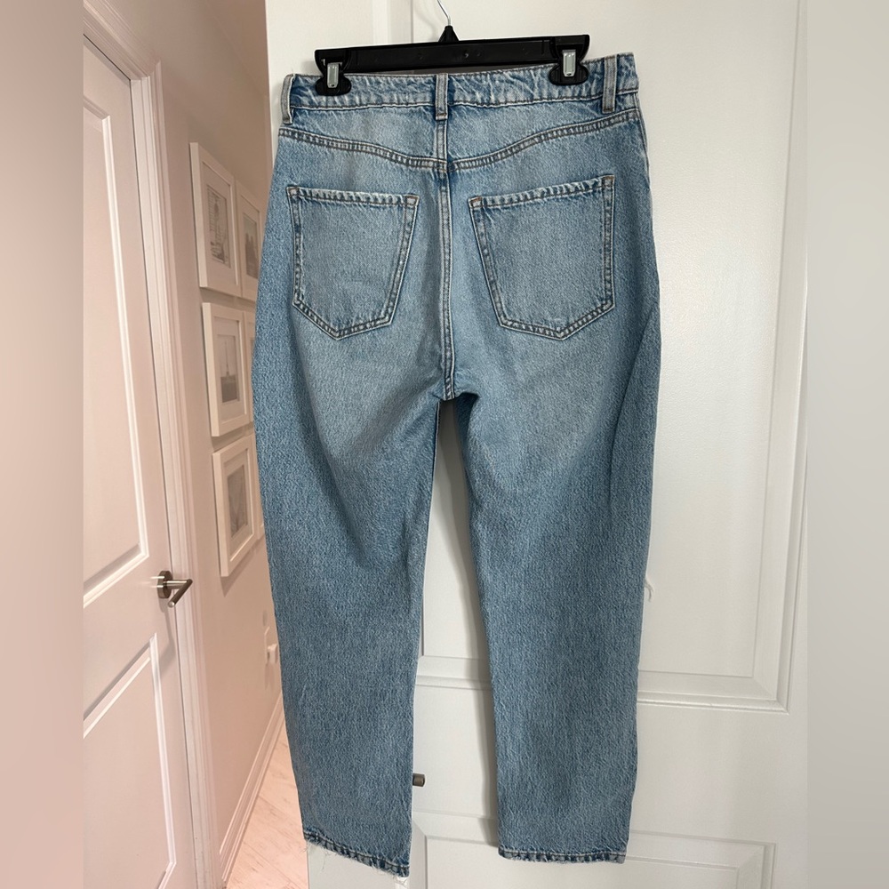 Dynamite Light Blue Straight Leg Jeans - Picture 4 of 4